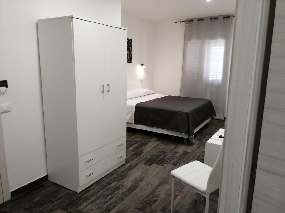 Opera Boutique Rooms مونريالي المظهر الخارجي الصورة