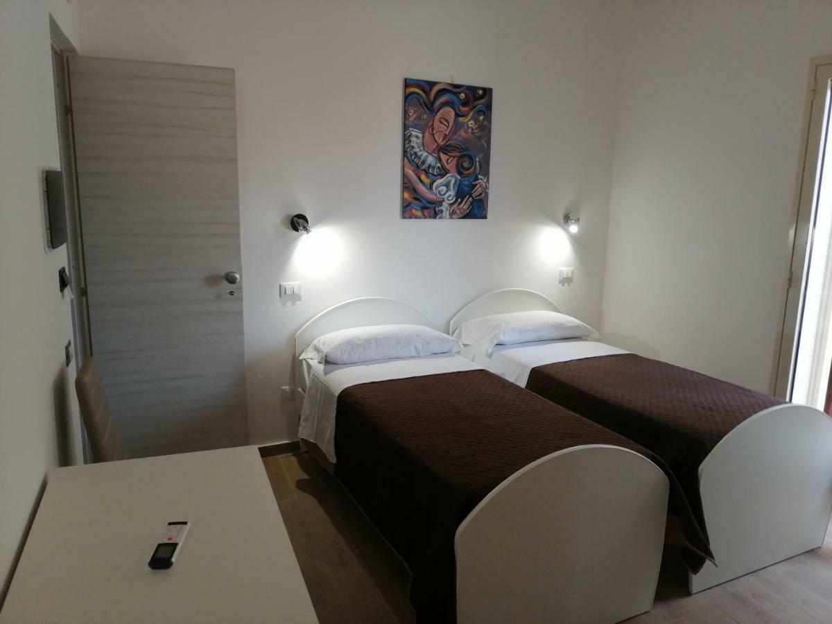 Opera Boutique Rooms مونريالي المظهر الخارجي الصورة