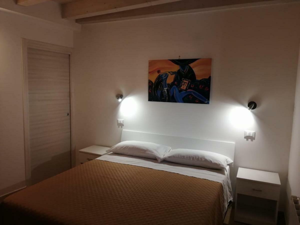 Opera Boutique Rooms مونريالي المظهر الخارجي الصورة
