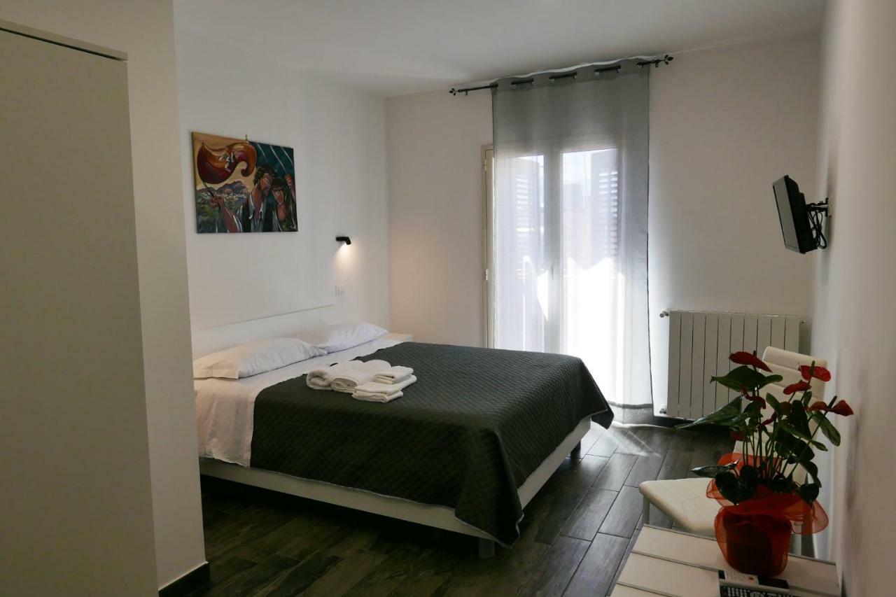 Opera Boutique Rooms مونريالي المظهر الخارجي الصورة
