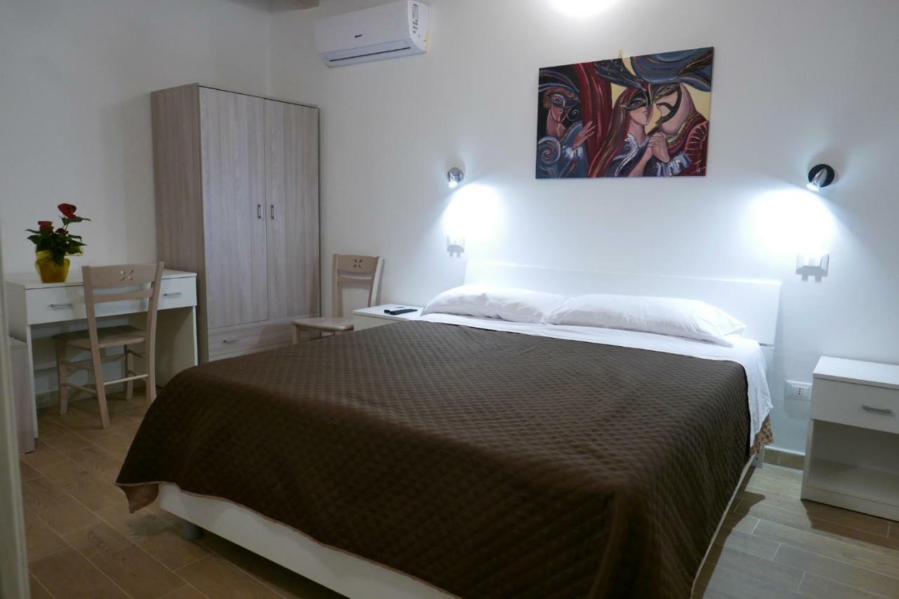 Opera Boutique Rooms مونريالي المظهر الخارجي الصورة