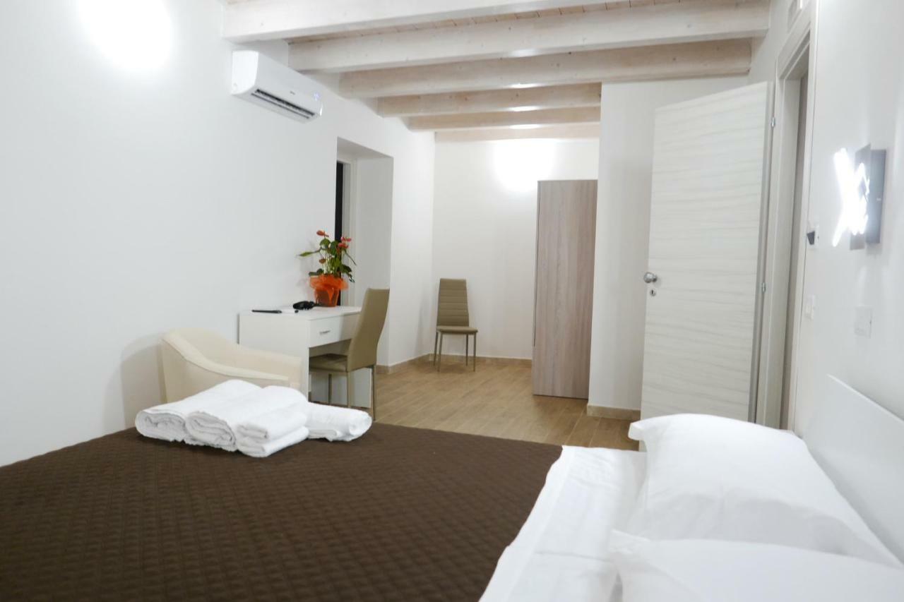 Opera Boutique Rooms مونريالي المظهر الخارجي الصورة