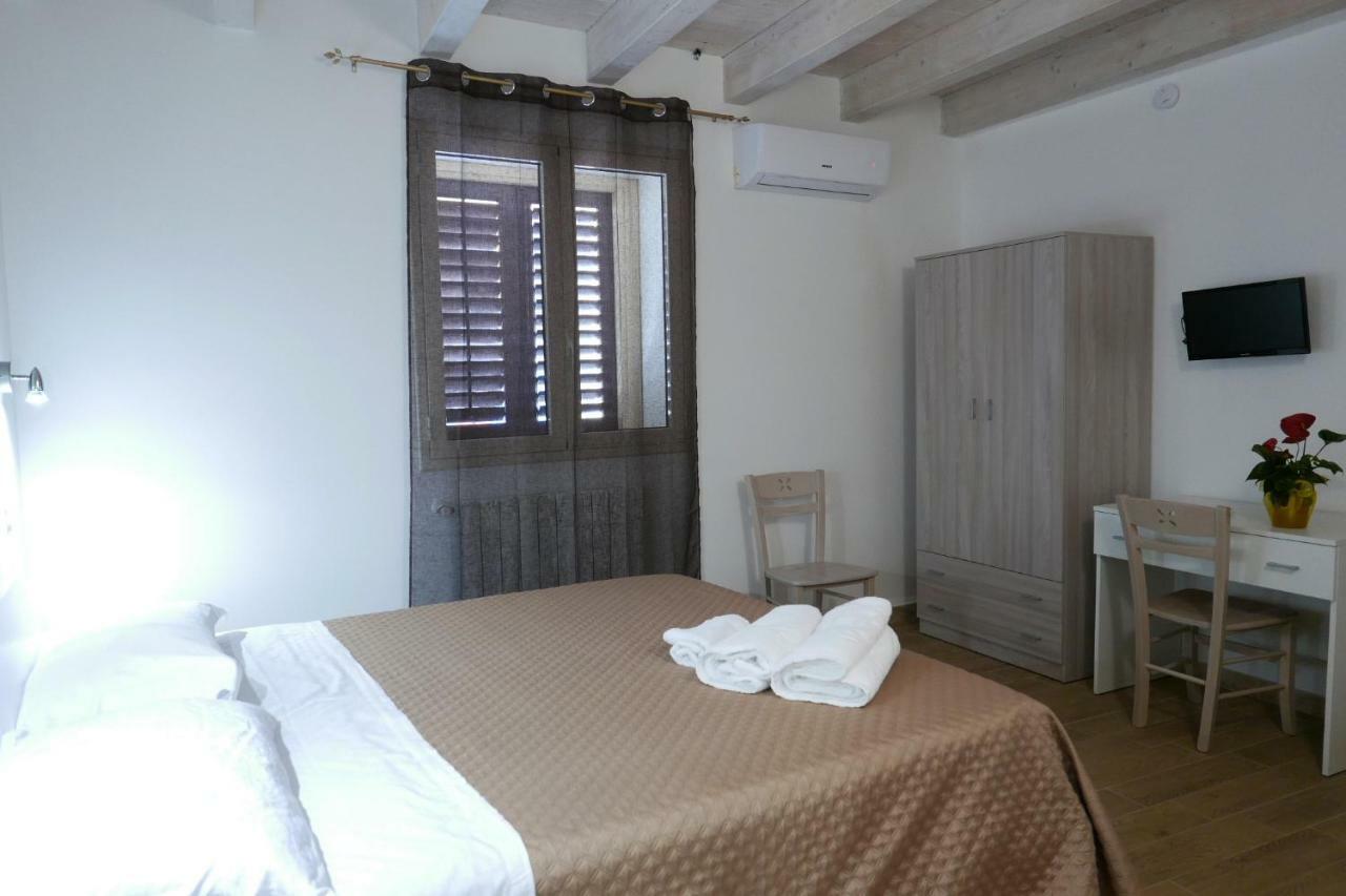 Opera Boutique Rooms مونريالي المظهر الخارجي الصورة