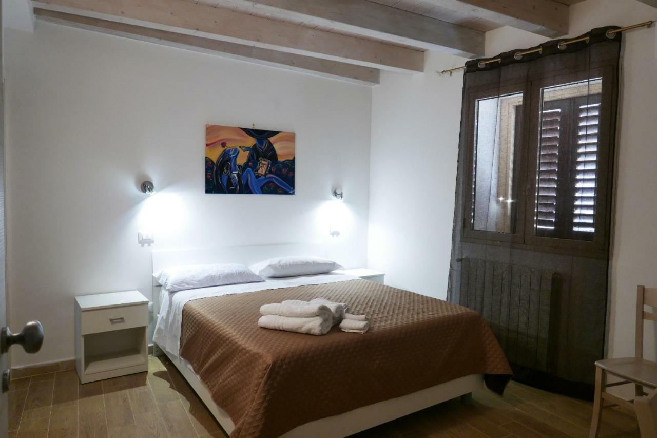 Opera Boutique Rooms مونريالي المظهر الخارجي الصورة