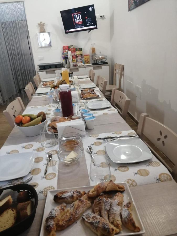 Opera Boutique Rooms مونريالي المظهر الخارجي الصورة